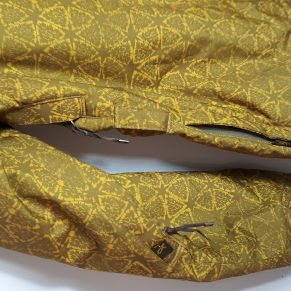 Holden Jacket - Picture 2 of 11
